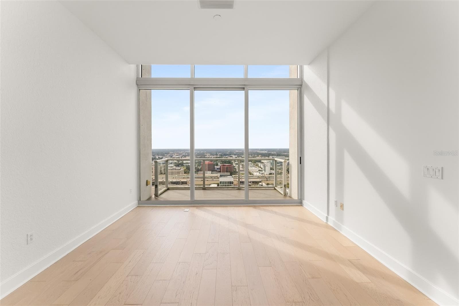 Condominium at 150 E ROBINSON ST #PH3504, ORLANDO, photo 32 of 58