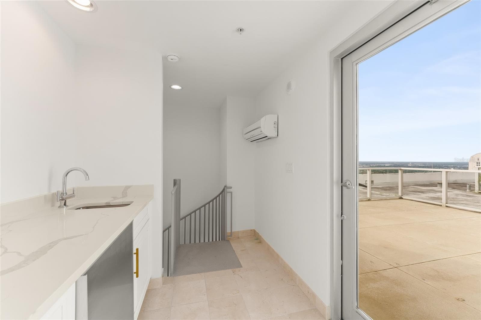 Condominium at 150 E ROBINSON ST #PH3504, ORLANDO, photo 38 of 58