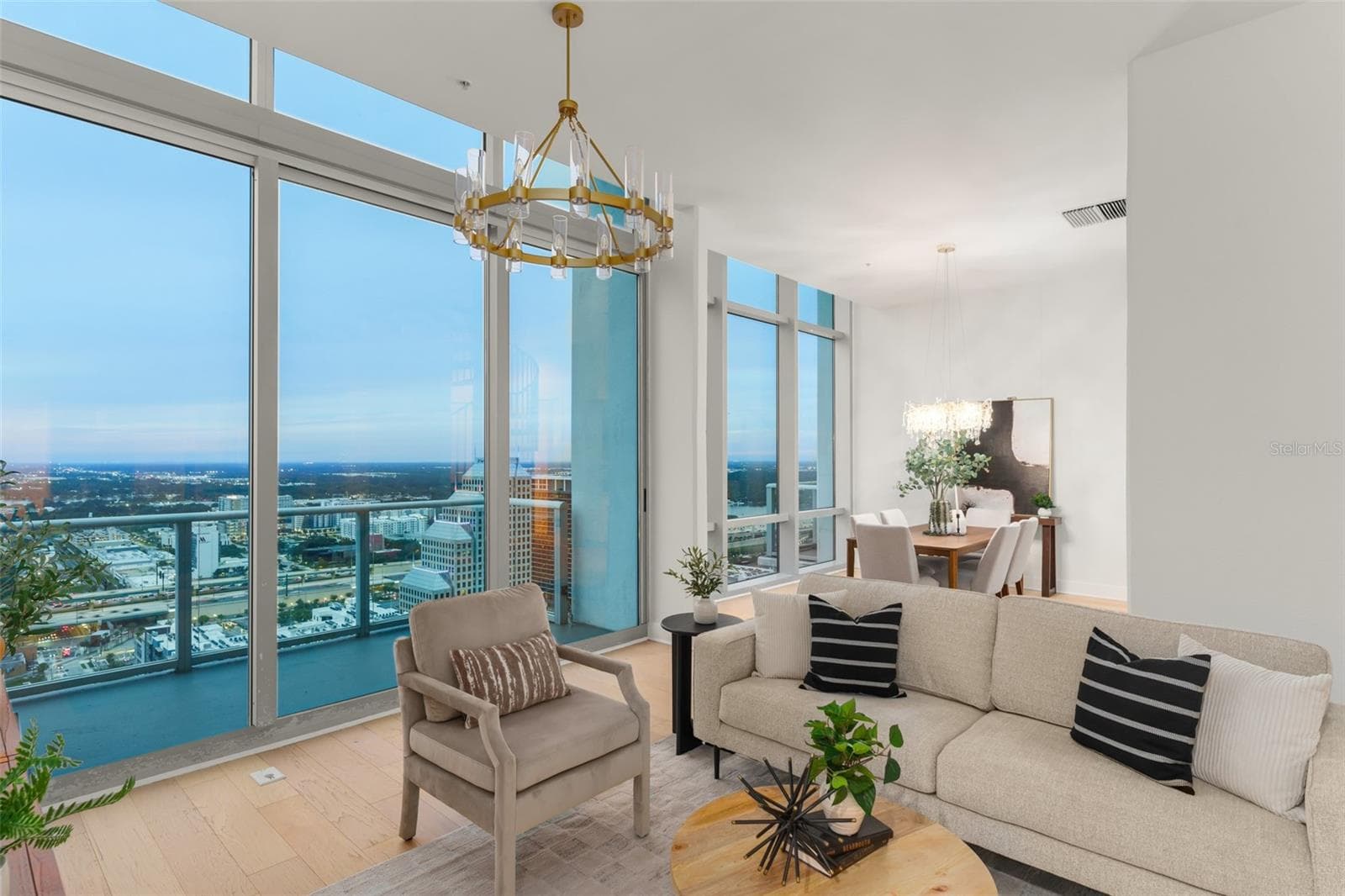 Condominium at 150 E ROBINSON ST #PH3504, ORLANDO, photo 48 of 58