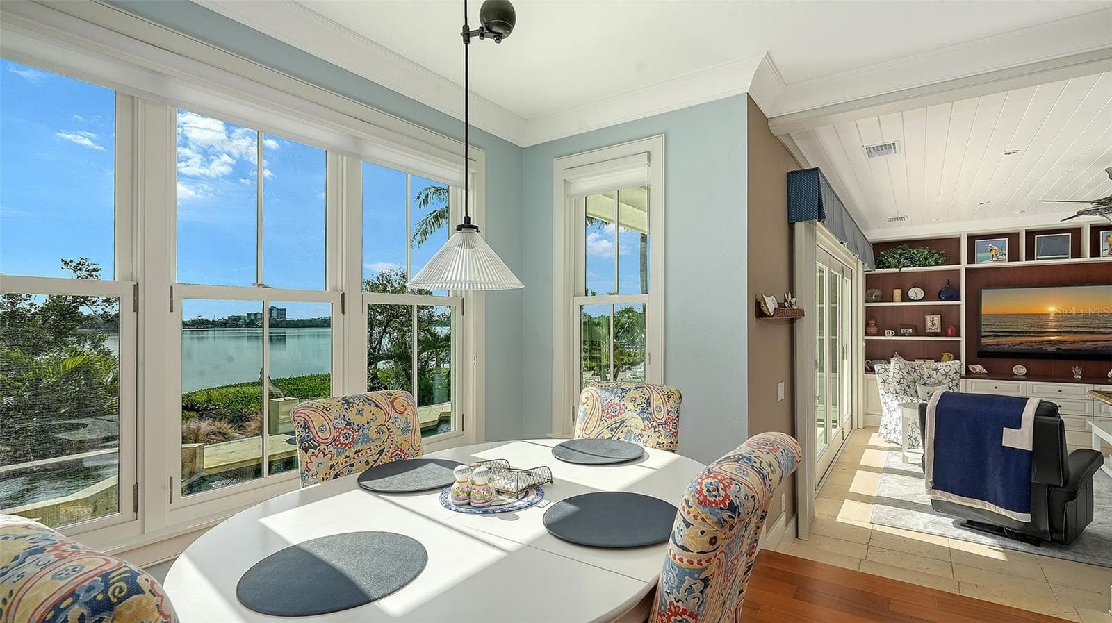 Single Family Residence at 340 MORNINGSIDE DR, SARASOTA, photo 19 of 66