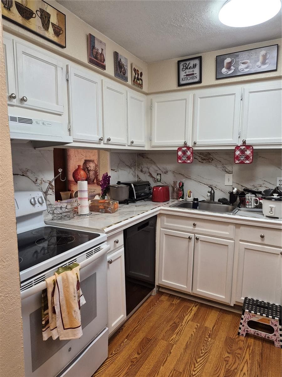 Kitchen - ORLANDO