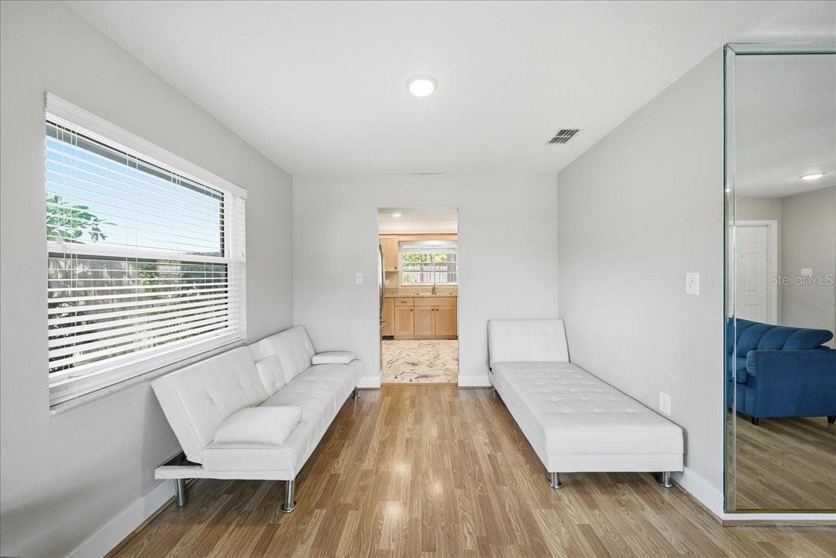 Single Family Residence at 5883 WHISTLEWOOD CIR, SARASOTA, photo 10 of 42