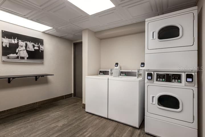 Condo - Hotel at 7150 N TAMIAMI TRL #S-613, SARASOTA, photo 28 of 37