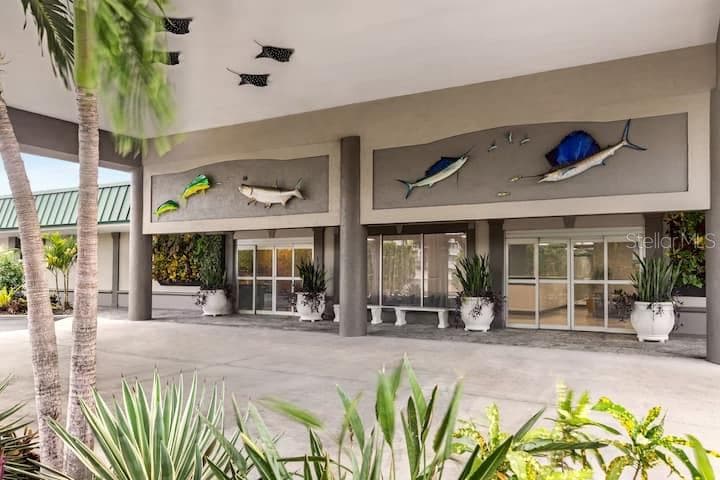 Condo - Hotel at 7150 N TAMIAMI TRL #S-613, SARASOTA, photo 30 of 37