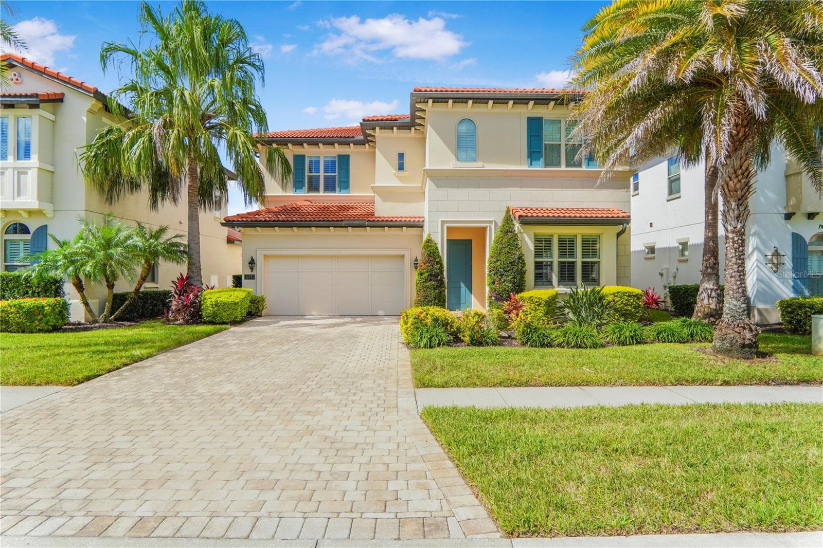 10751 ROYAL CYPRESS WAY