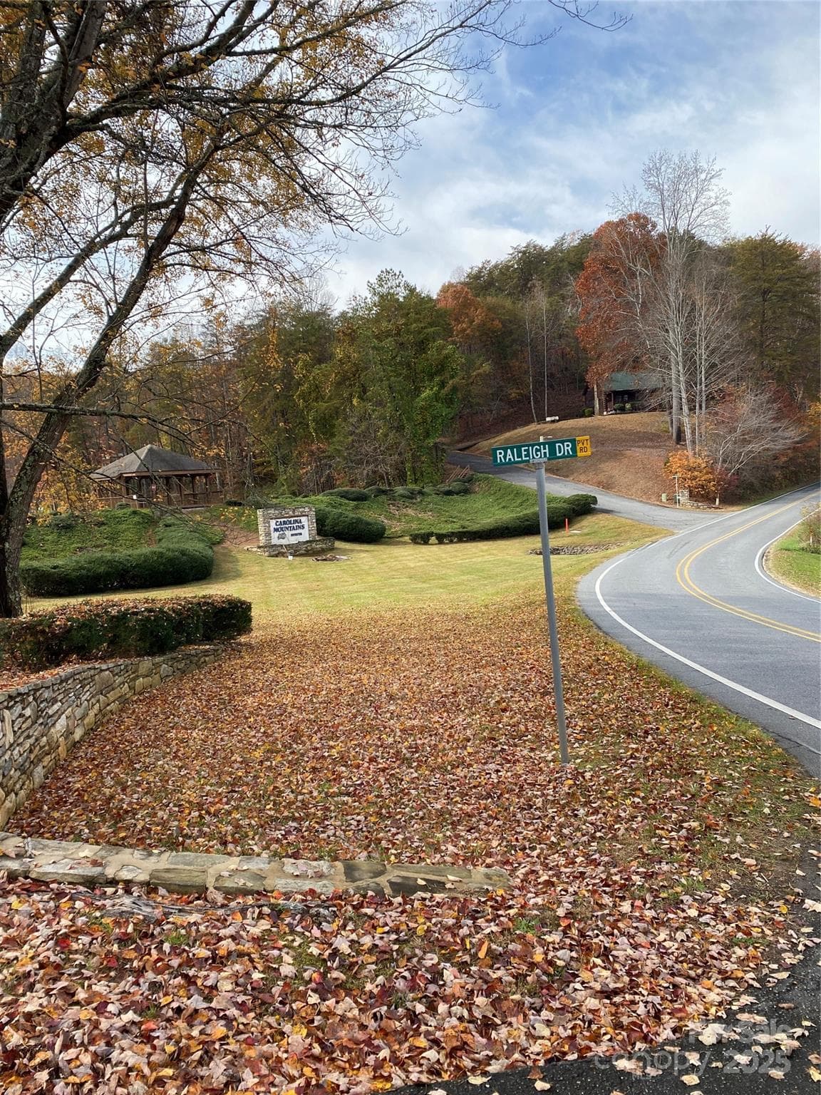 Lot at Lake Lure, photo 18 of 24