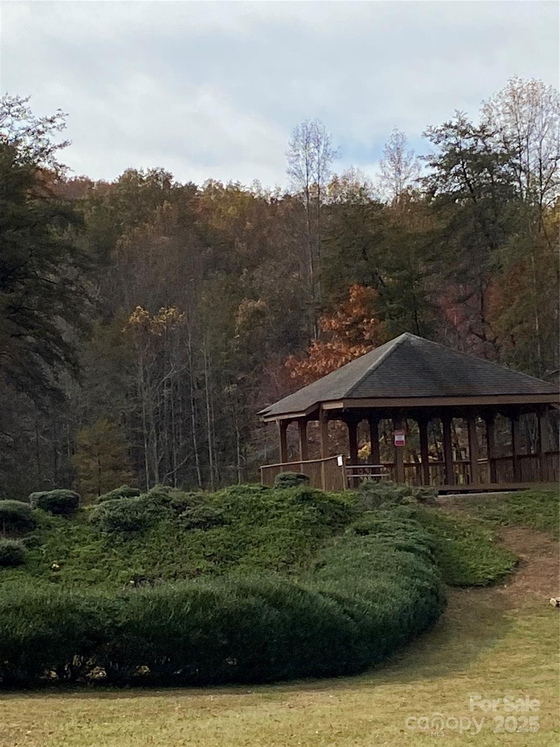 Lot at Lake Lure, photo 23 of 24