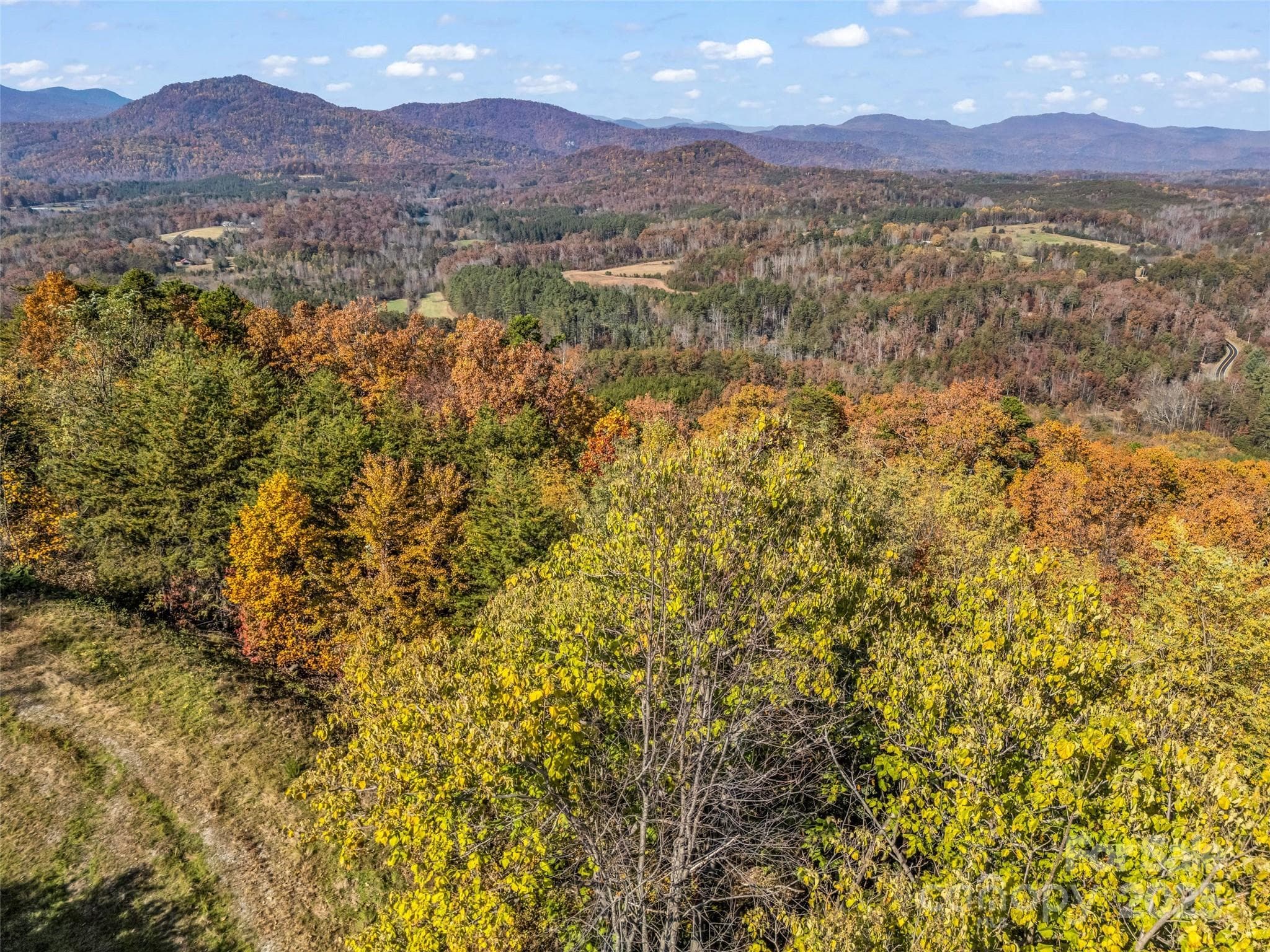 Lot at Lake Lure, photo 11 of 35