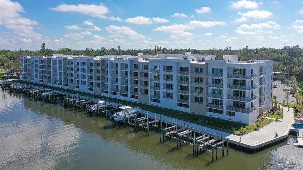 Condominium at 1709 N TAMIAMI TRL #503, SARASOTA, photo 34 of 43