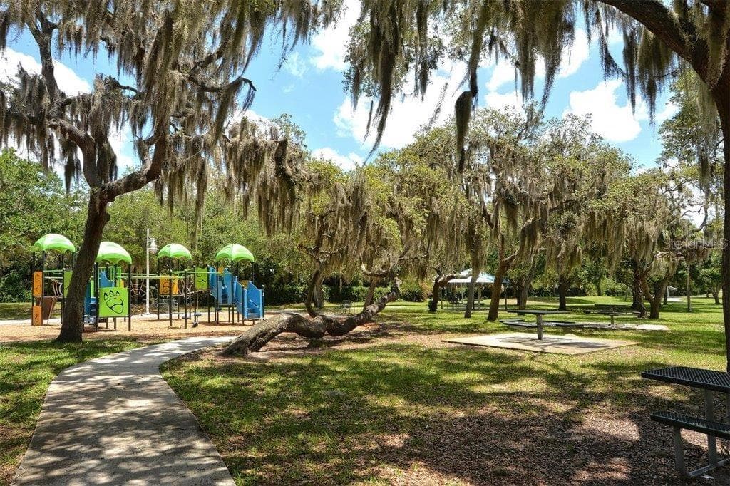 Condominium at 1709 N TAMIAMI TRL #503, SARASOTA, photo 40 of 43