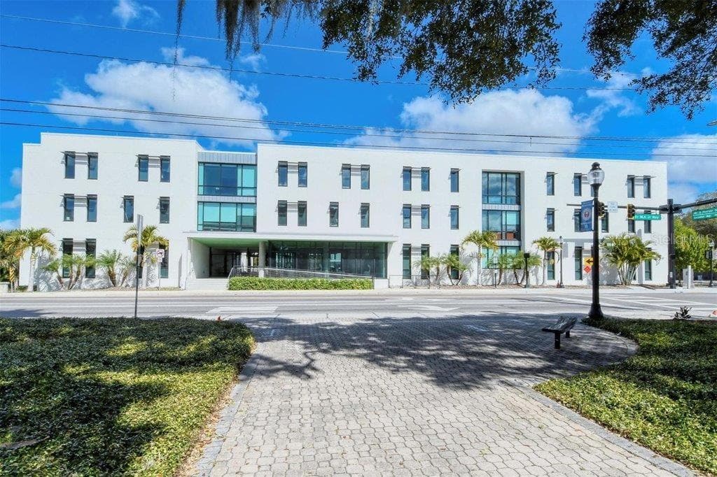 Condominium at 1709 N TAMIAMI TRL #503, SARASOTA, photo 42 of 43
