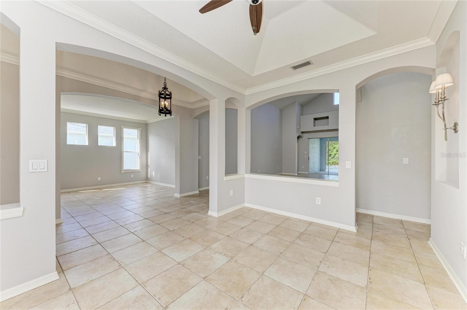 Single Family Residence at 7114 CROMWELL PARK LN, APOLLO BEACH, photo 16 of 56