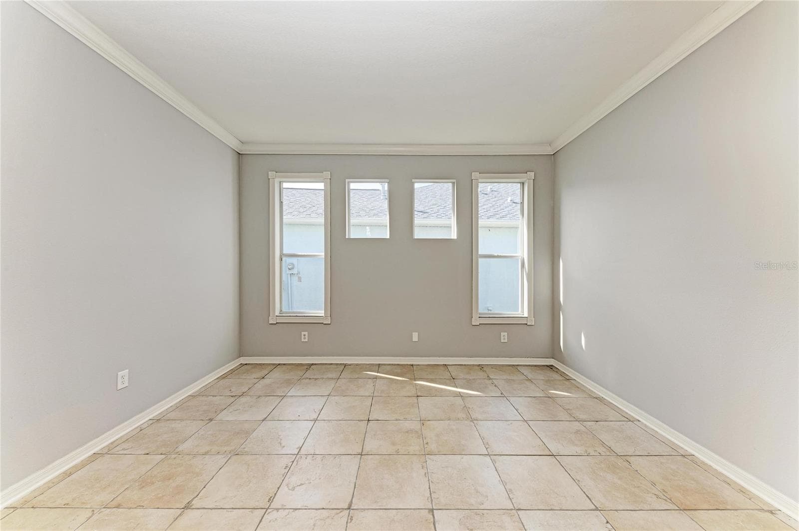 Single Family Residence at 7114 CROMWELL PARK LN, APOLLO BEACH, photo 17 of 56