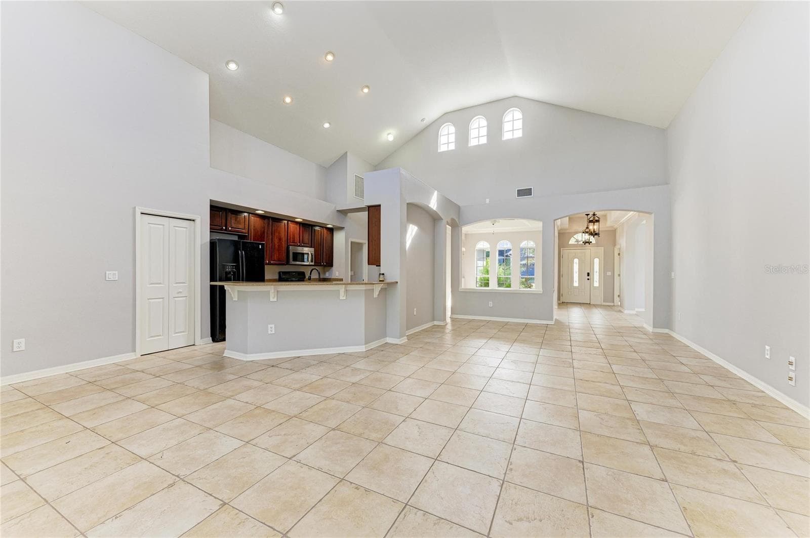 Single Family Residence at 7114 CROMWELL PARK LN, APOLLO BEACH, photo 22 of 56