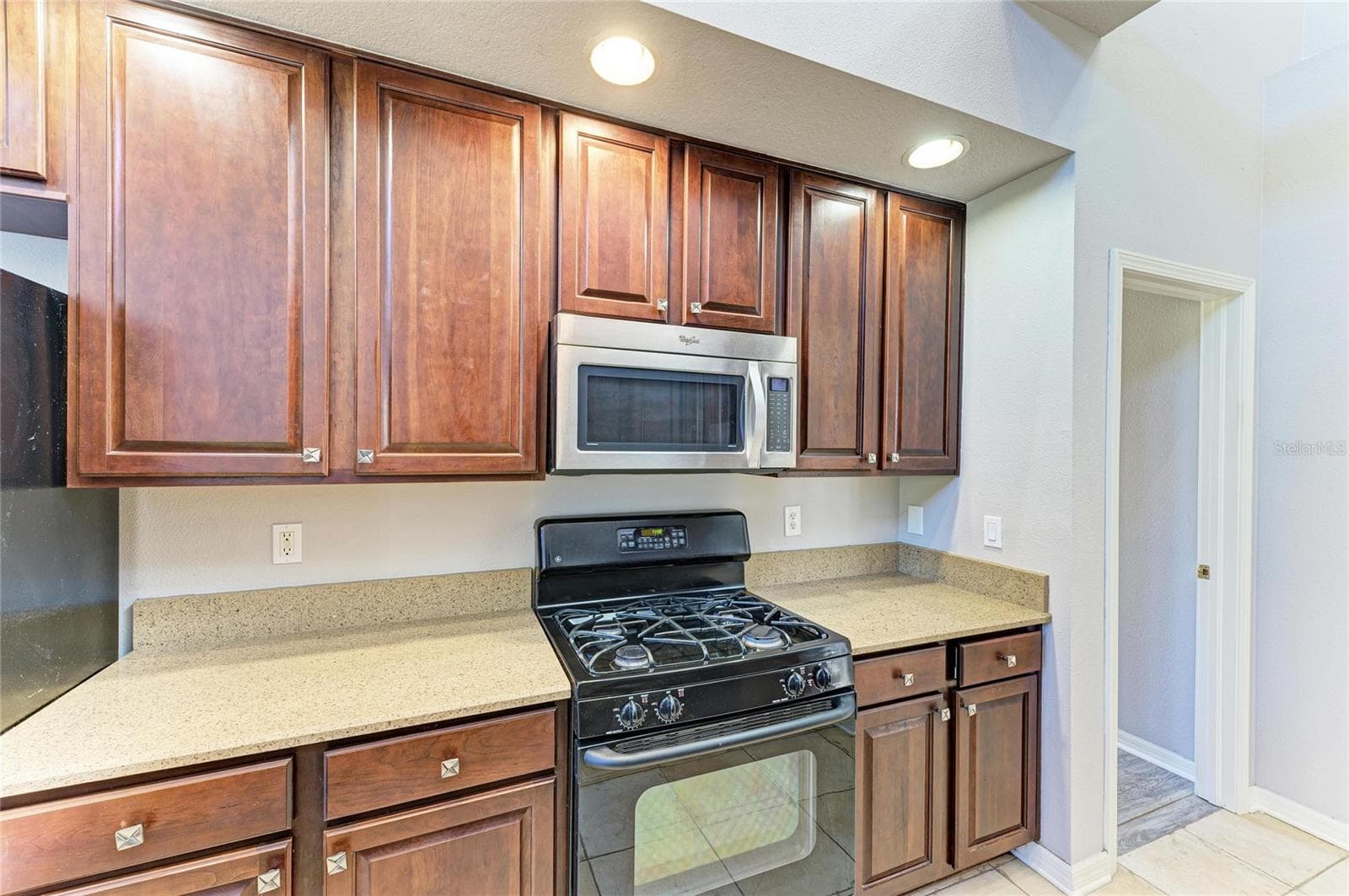 Single Family Residence at 7114 CROMWELL PARK LN, APOLLO BEACH, photo 27 of 56