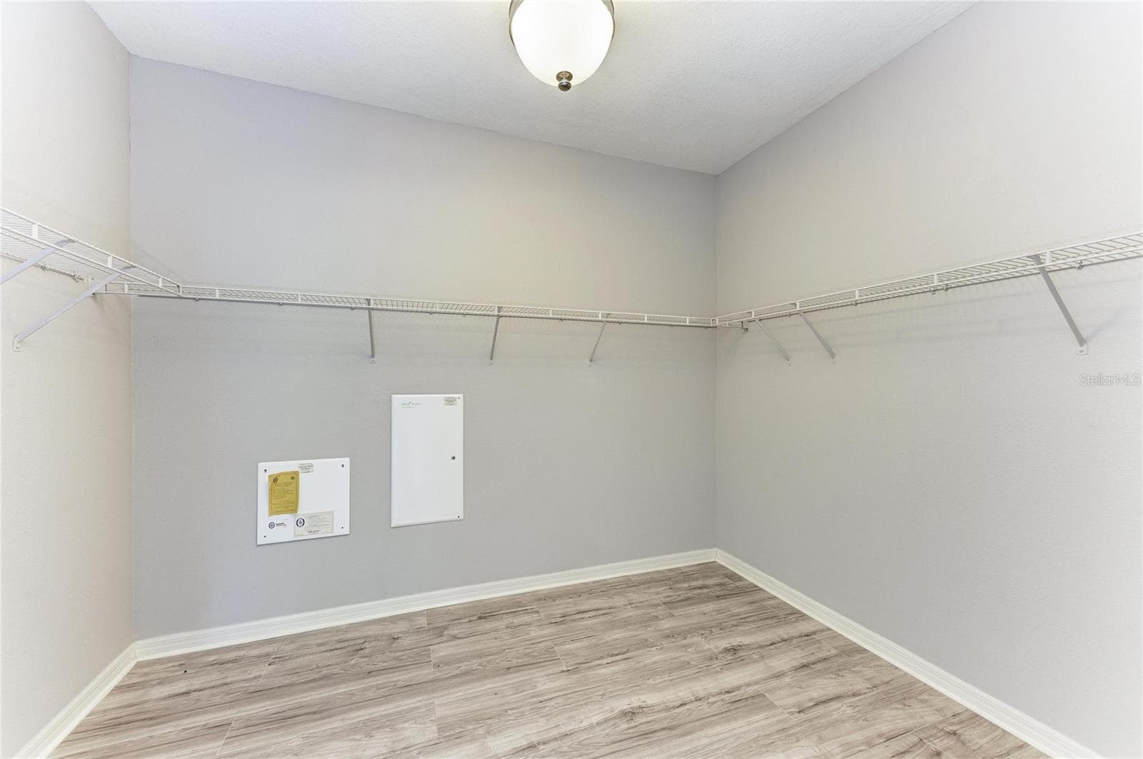 Single Family Residence at 7114 CROMWELL PARK LN, APOLLO BEACH, photo 36 of 56