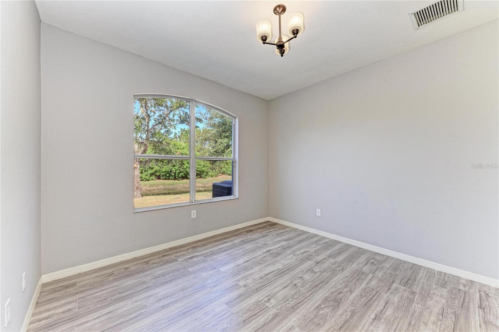Single Family Residence at 7114 CROMWELL PARK LN, APOLLO BEACH, photo 42 of 56