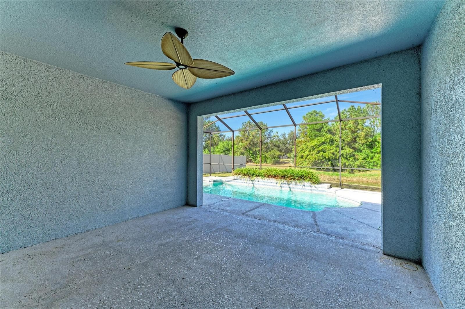 Single Family Residence at 7114 CROMWELL PARK LN, APOLLO BEACH, photo 46 of 56