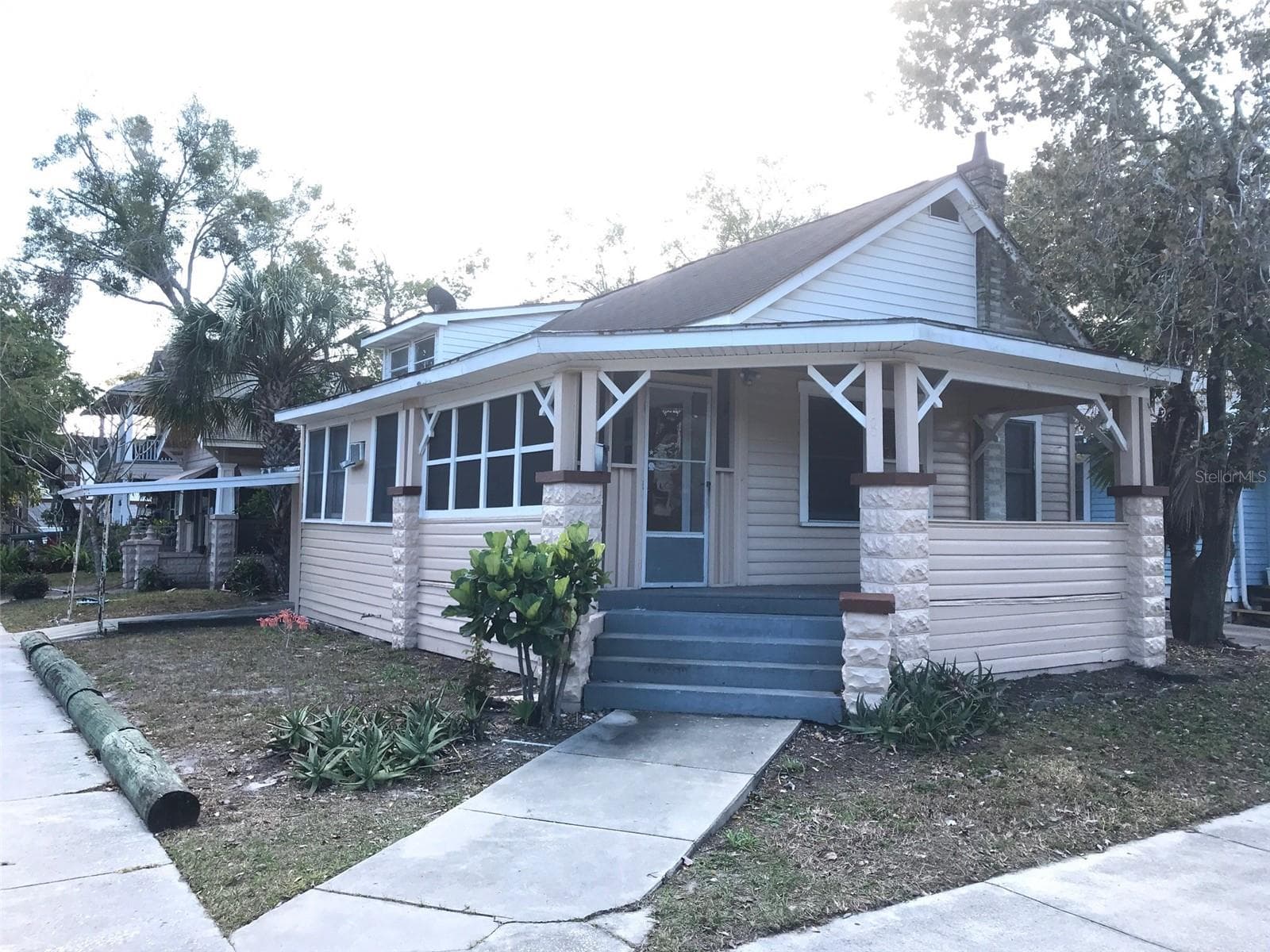 Multi-Family 5+ at 540 14TH ST N, ST PETERSBURG, photo 2 of 6