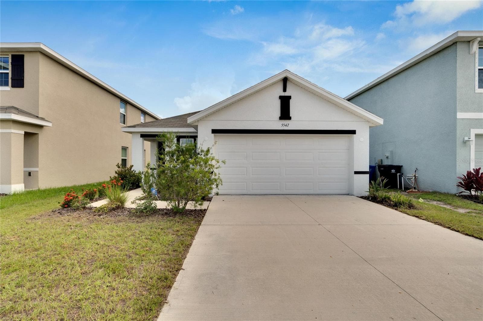 5547 LOGAN CAVE AVE