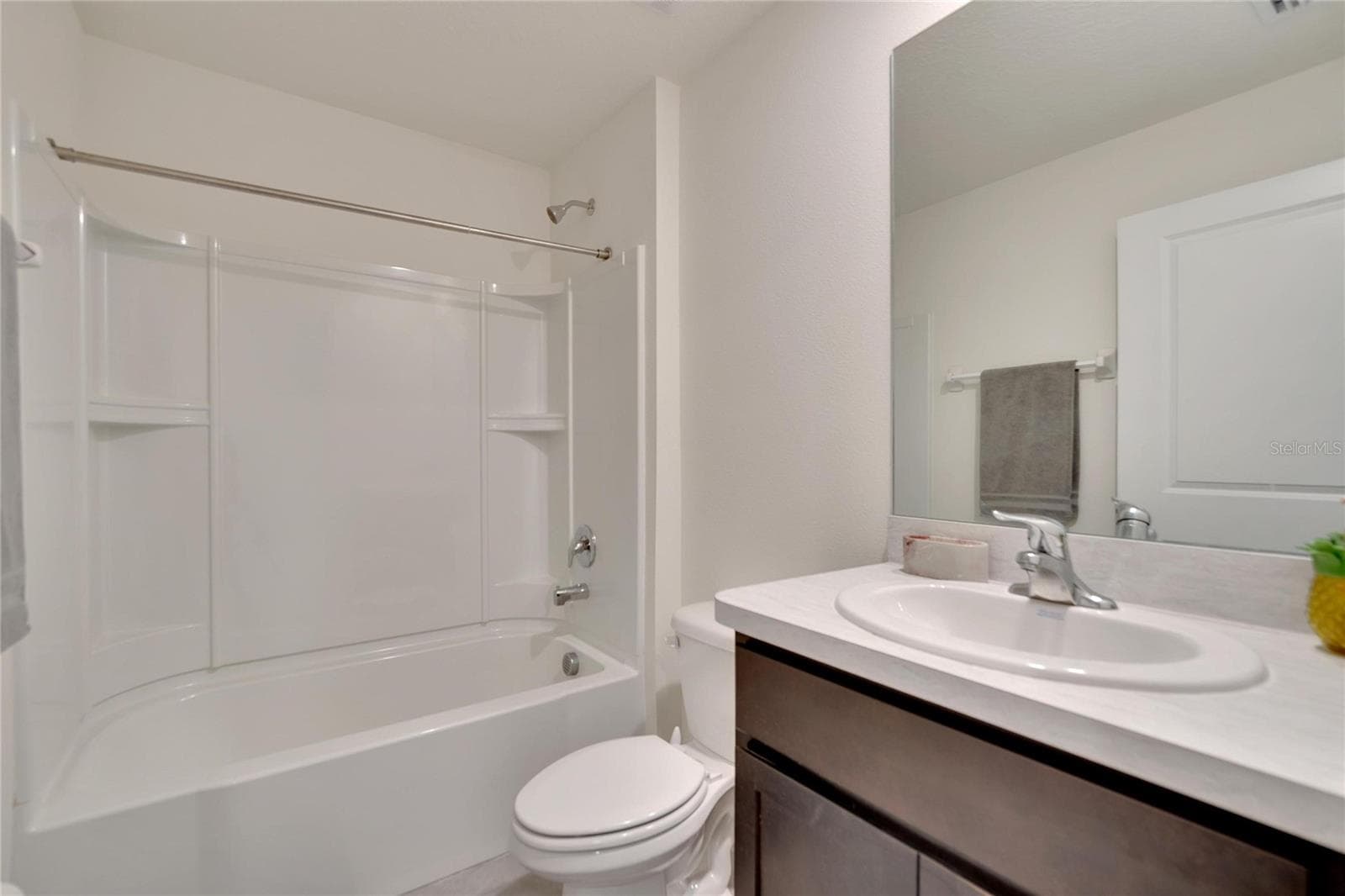 Bathroom 2 - 5547 LOGAN CAVE AVE, WIMAUMA