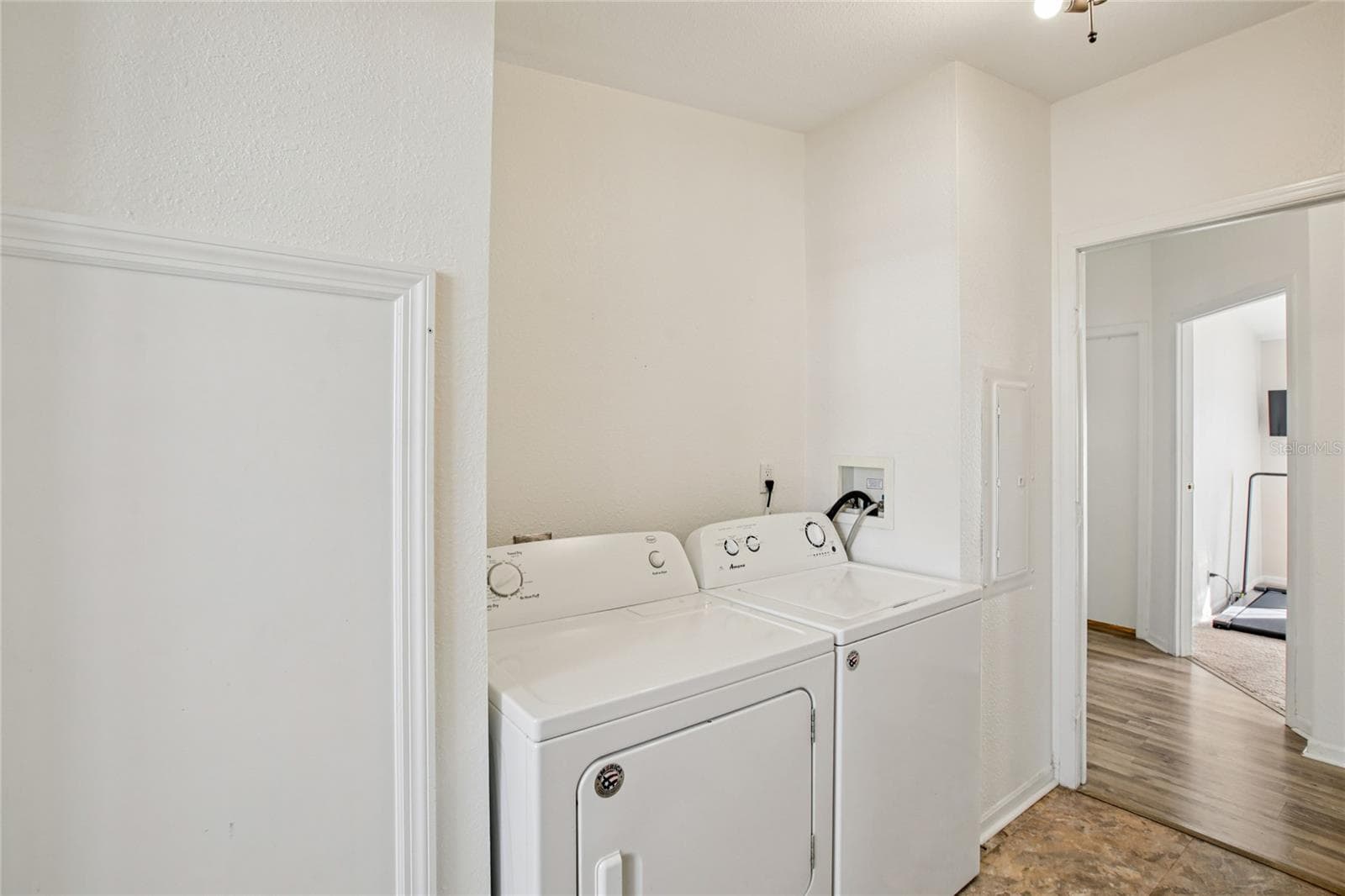 Manufactured Home at 8420 FANTASIA PARK WAY, RIVERVIEW, photo 24 of 53