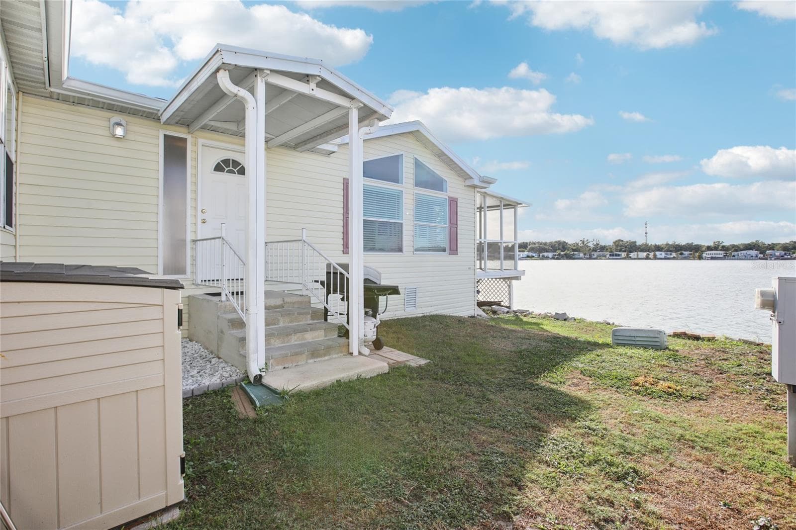 Manufactured Home at 8420 FANTASIA PARK WAY, RIVERVIEW, photo 42 of 53