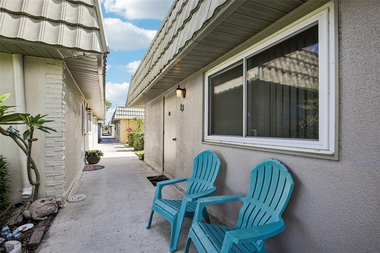 Condominium at 201 KINGS BLVD #13, SUN CITY CENTER, photo 5 of 56