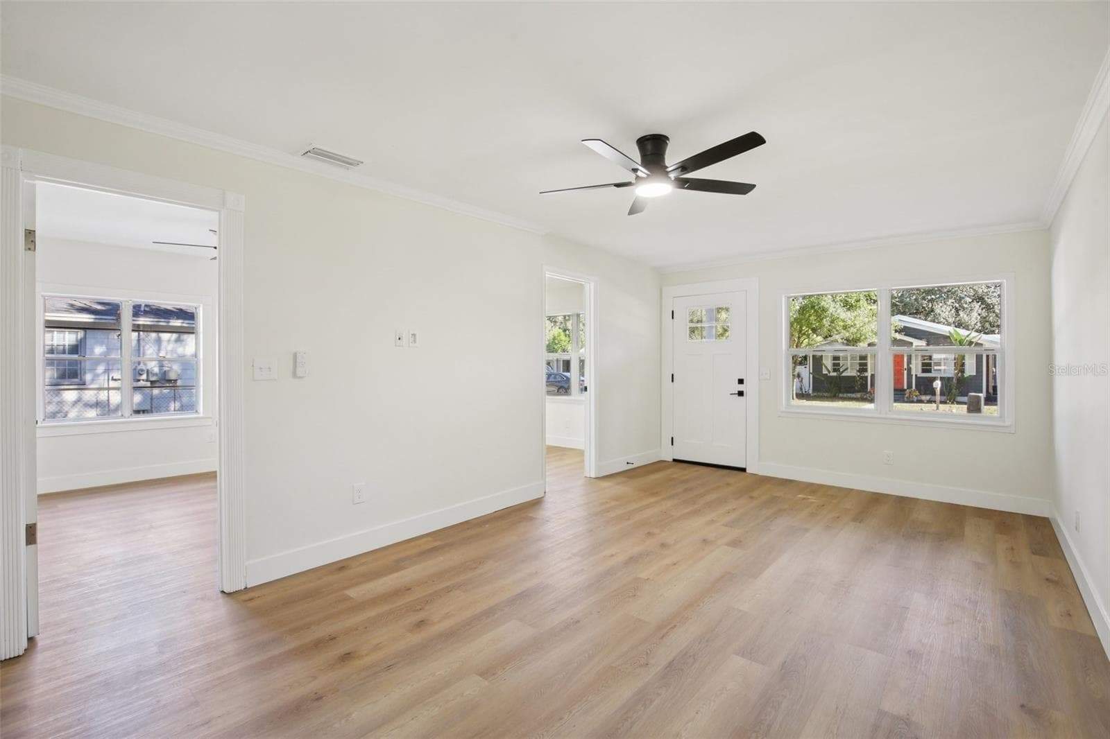 Single Family Residence at 5808 N 17TH ST, TAMPA, photo 7 of 29