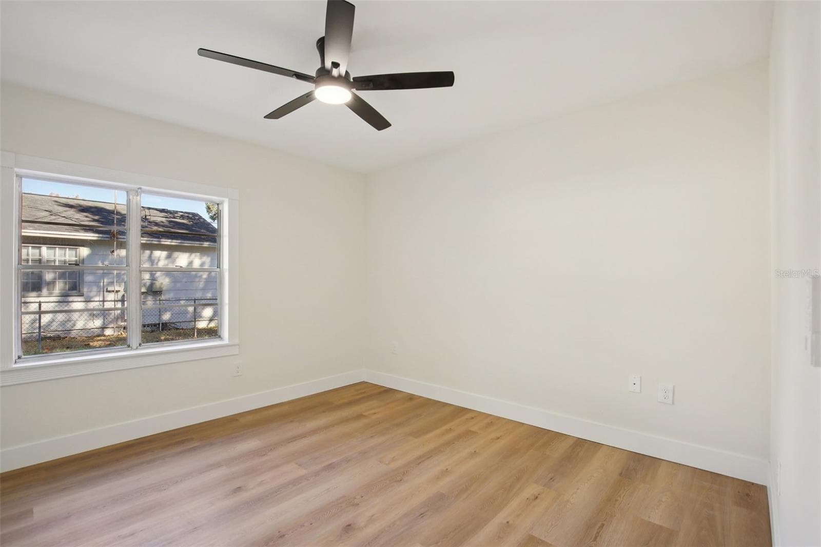 Single Family Residence at 5808 N 17TH ST, TAMPA, photo 10 of 29