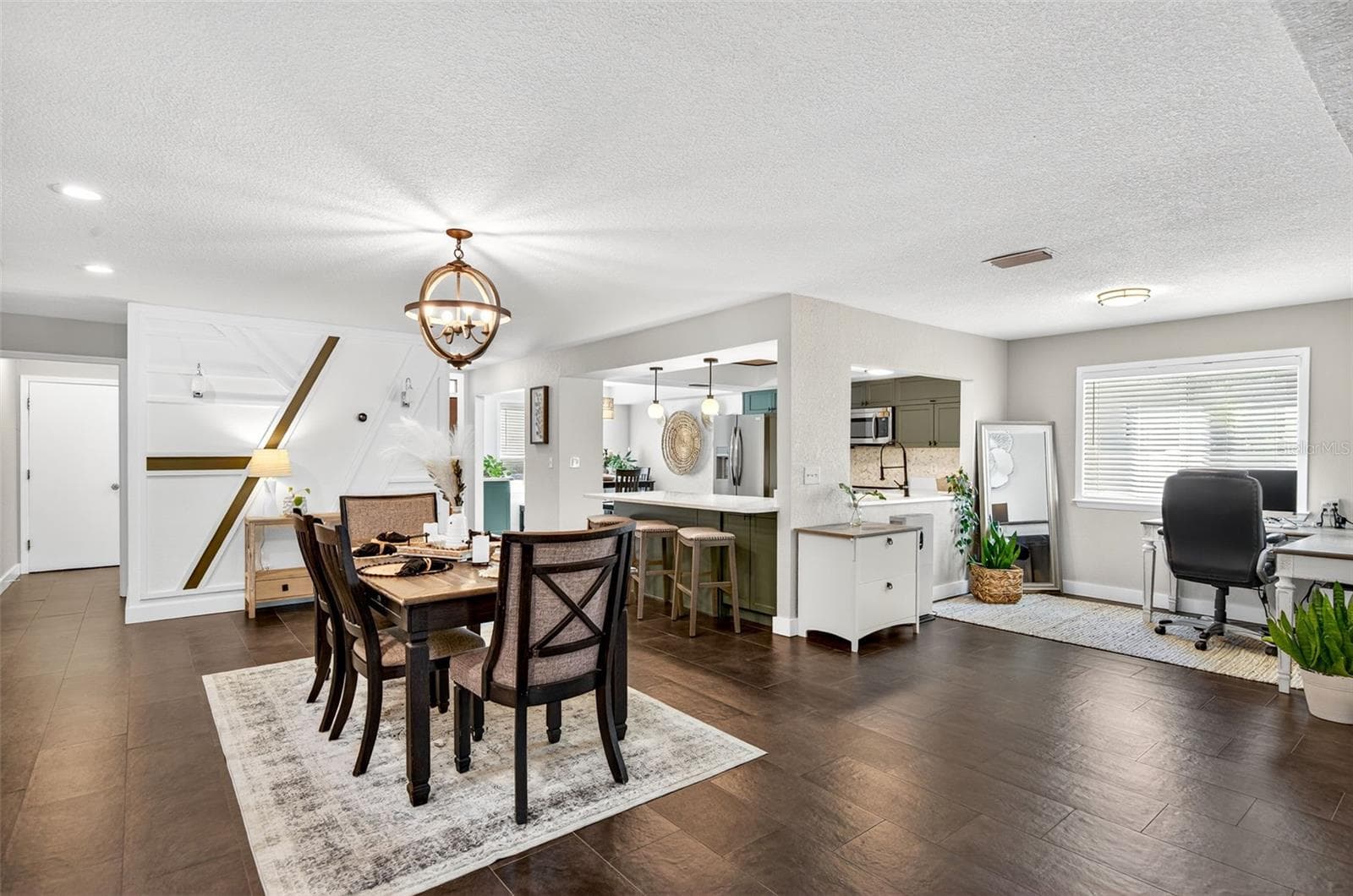 Single Family Residence at 2366 PEMBROOK DR, CLEARWATER, photo 18 of 46