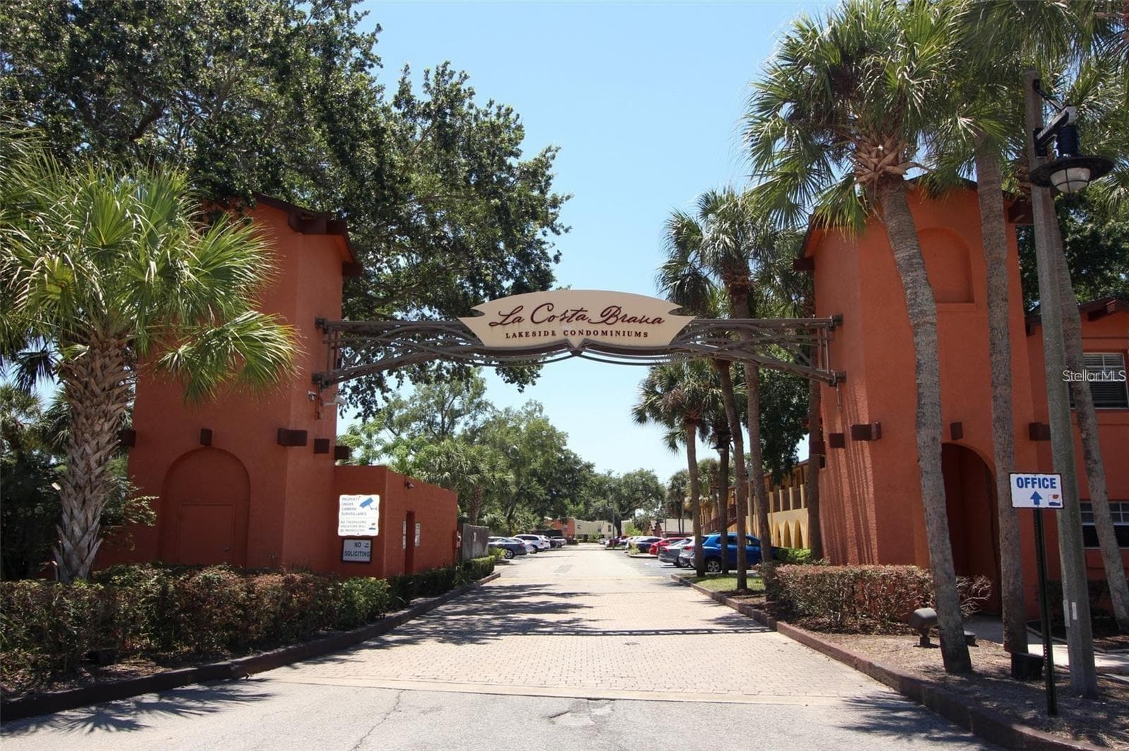 Condominium at 772 E MICHIGAN ST #70, ORLANDO, photo 3 of 54