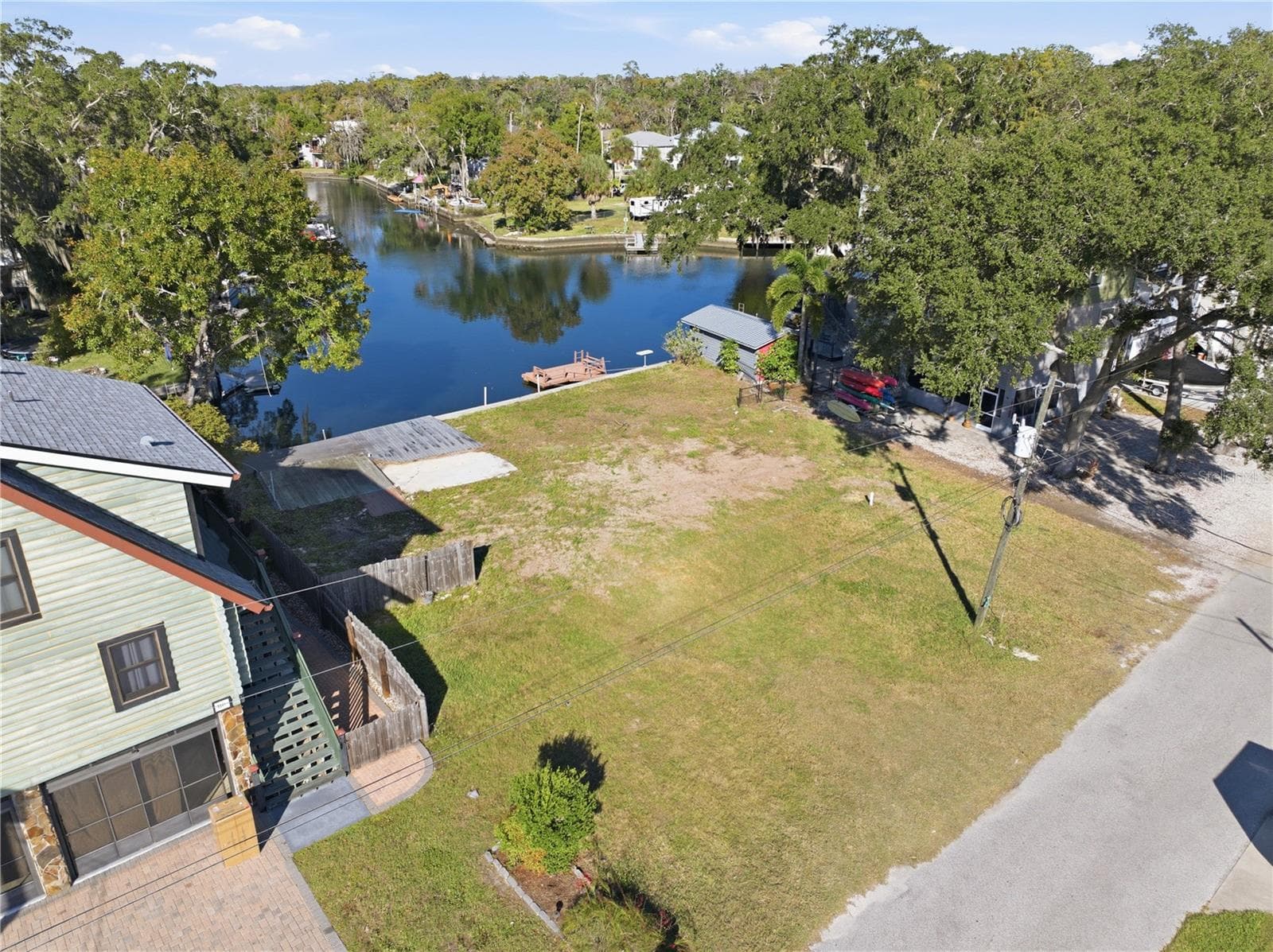 Land at 0 CIRCLE DR, WEEKI WACHEE, photo 5 of 14
