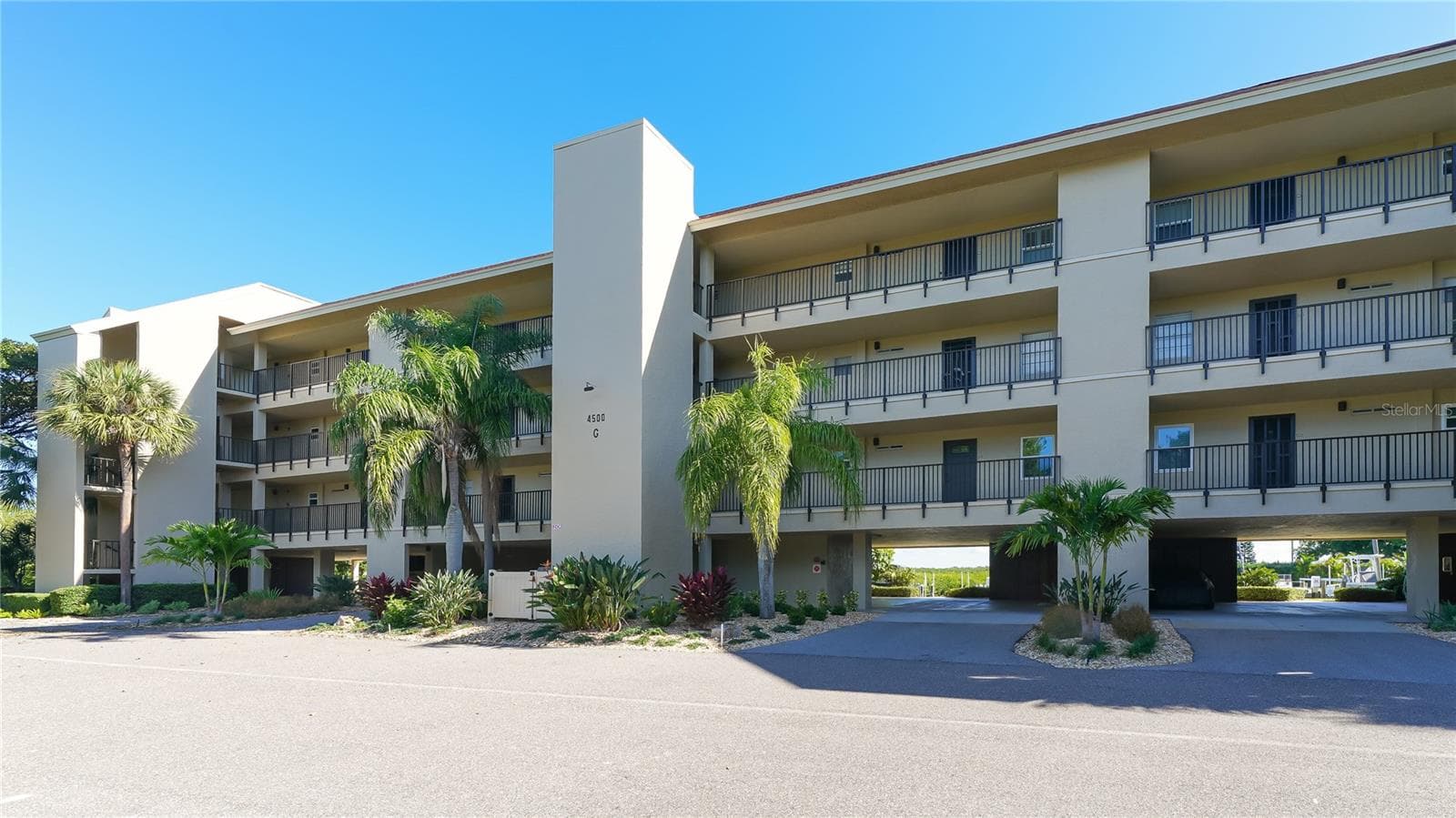 "G" Building - 4500 GULF OF MEXICO DR #206, LONGBOAT KEY