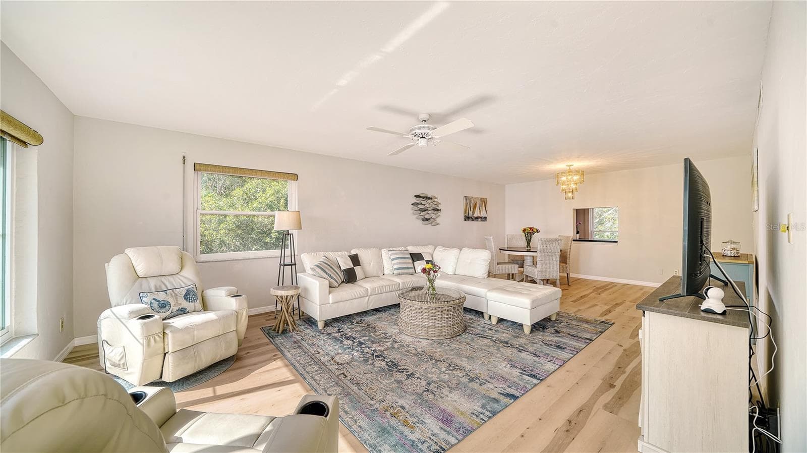 Great Room Living and Dining Area - 4500 GULF OF MEXICO DR #206, LONGBOAT KEY