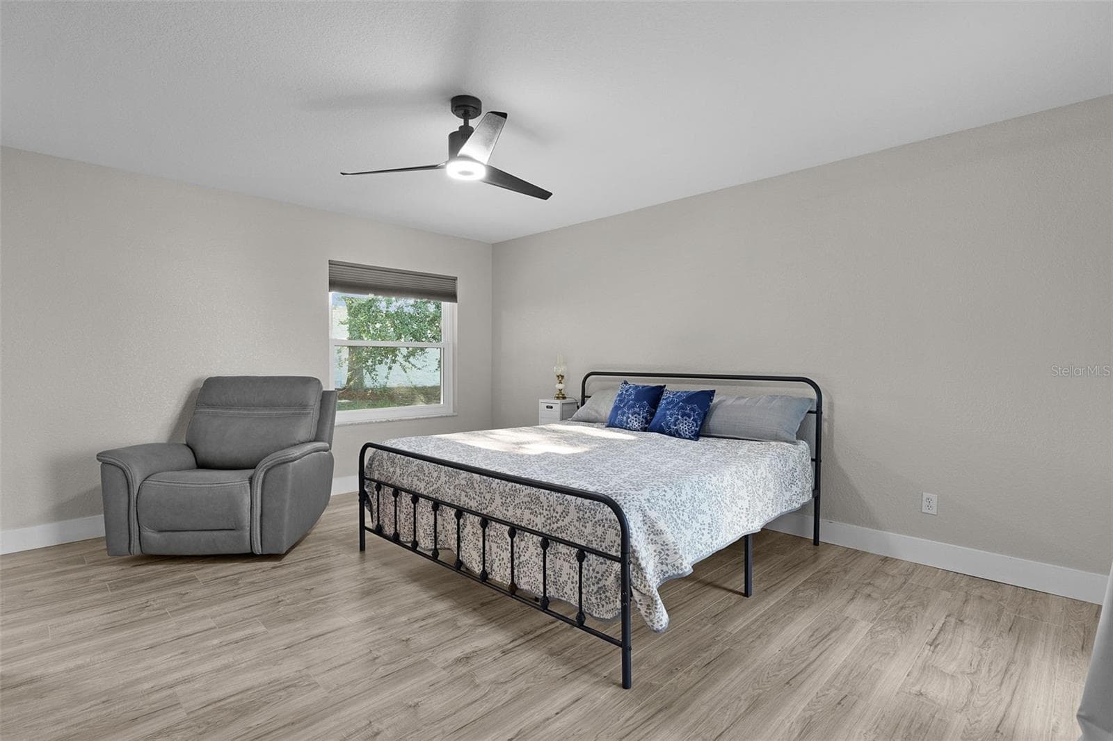 Single Family Residence at 17824 SE 113TH TER, SUMMERFIELD, photo 28 of 47