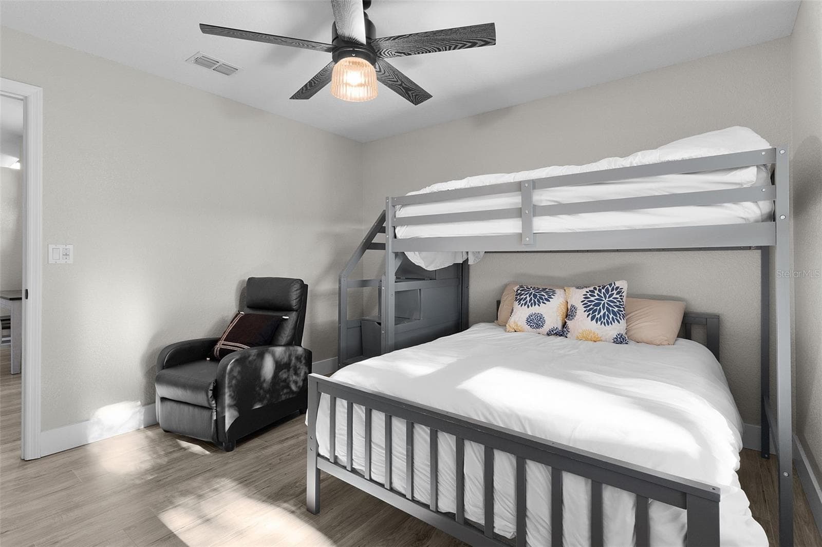 2ND BED IN MAIN HOME - 17824 SE 113TH TER, SUMMERFIELD