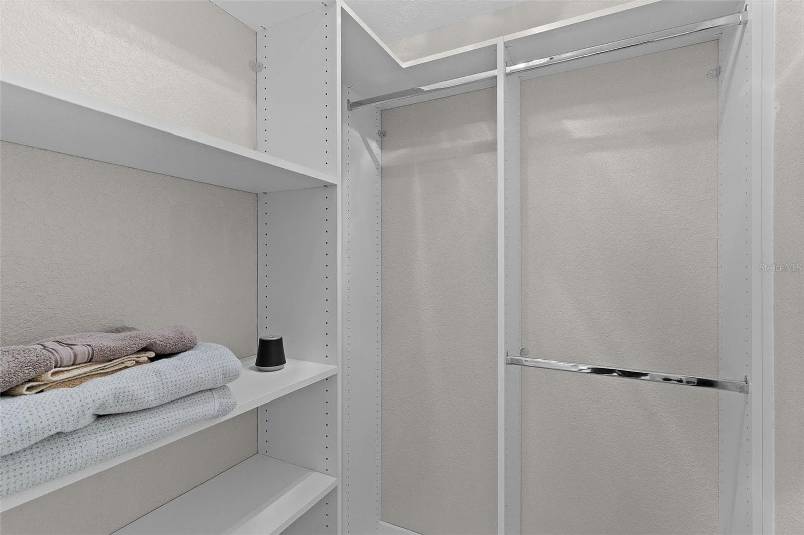 CASITA CLOSET - 17824 SE 113TH TER, SUMMERFIELD