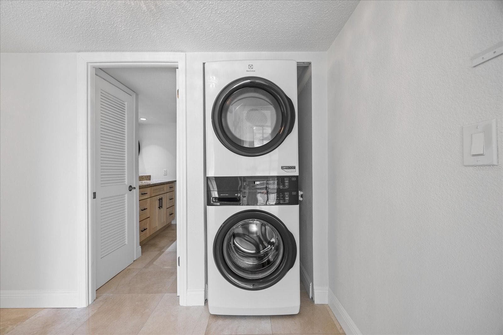 Condominium at 100 OAKMONT LN #101, BELLEAIR, photo 13 of 50