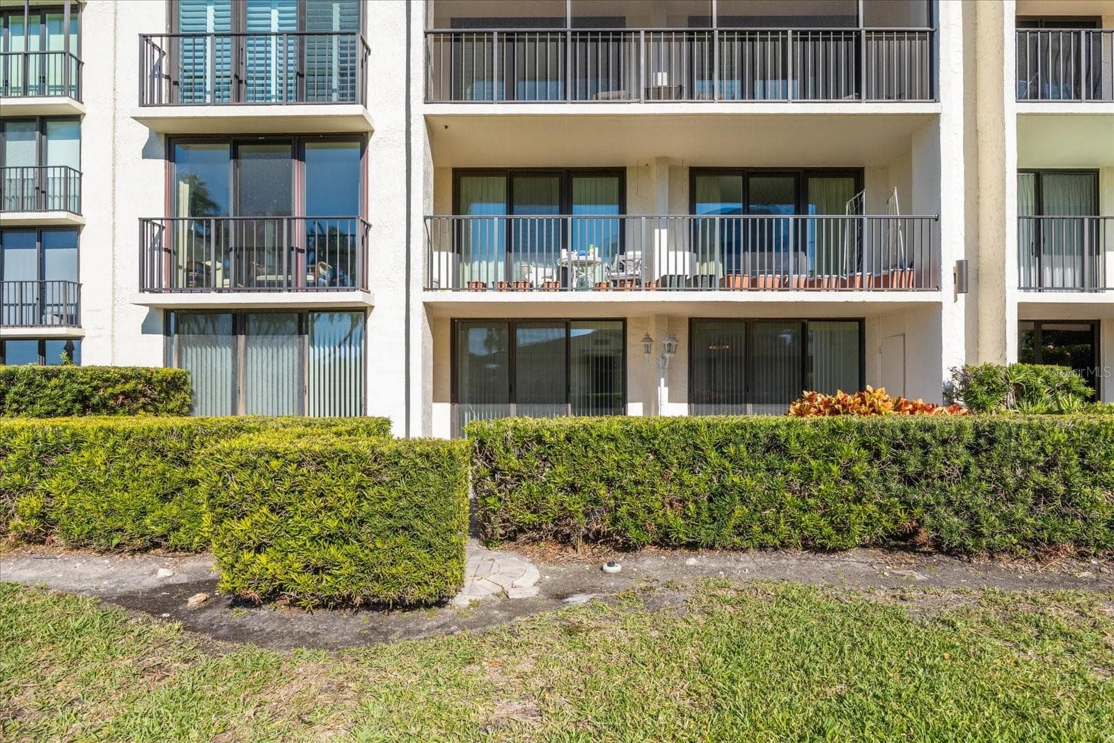 Condominium at 100 OAKMONT LN #101, BELLEAIR, photo 26 of 50