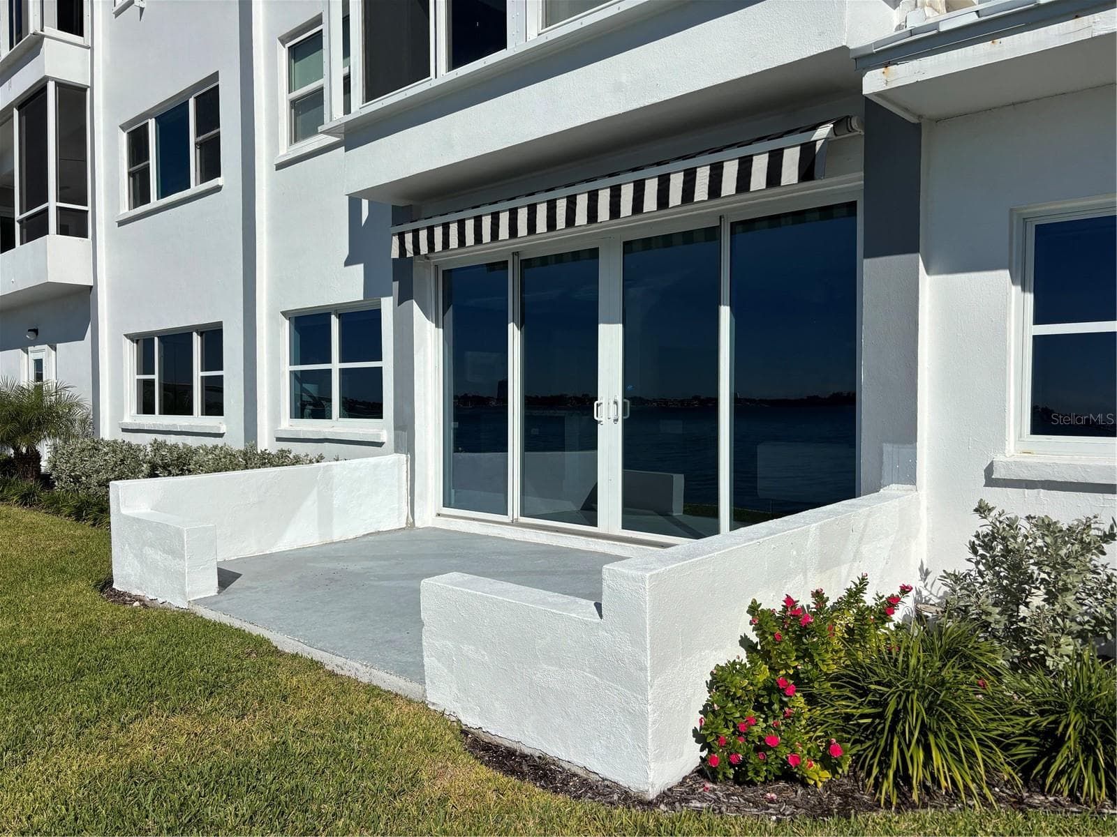 Condominium at 400 GOLDEN GATE PT #11, SARASOTA, photo 29 of 42