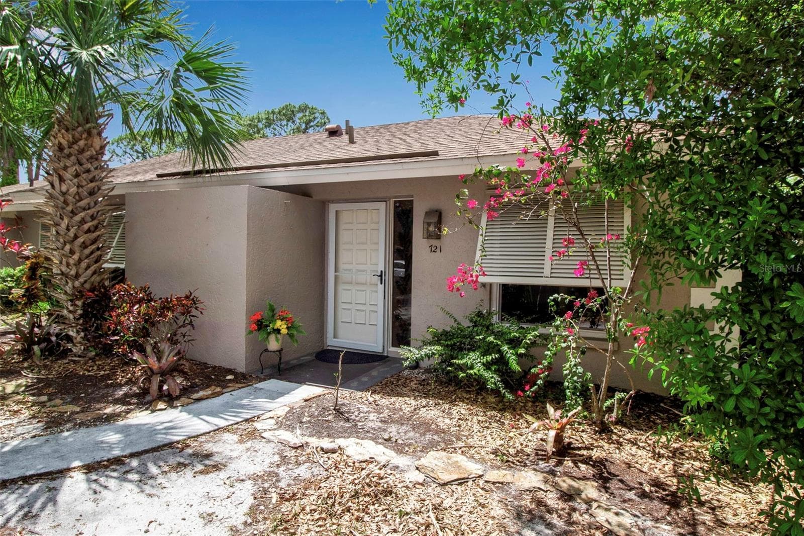 Villa at 721 N JEFFERSON AVE #721, SARASOTA, photo 2 of 33