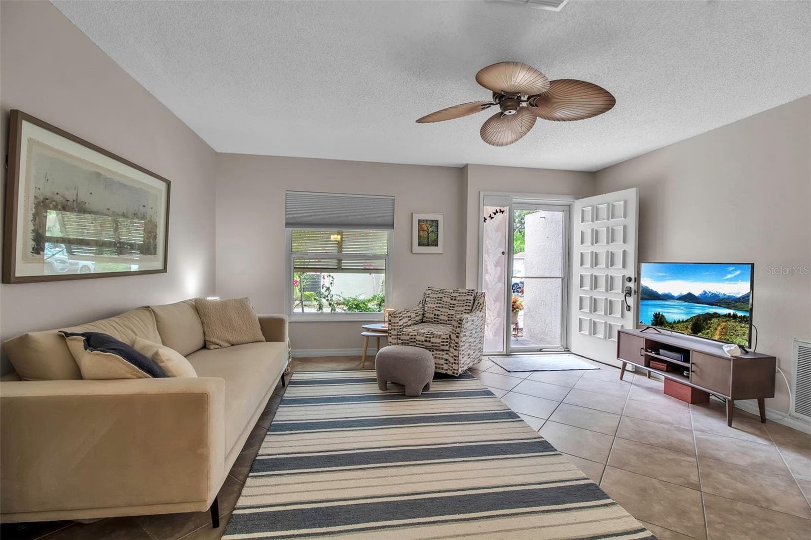 Villa at 721 N JEFFERSON AVE #721, SARASOTA, photo 8 of 33