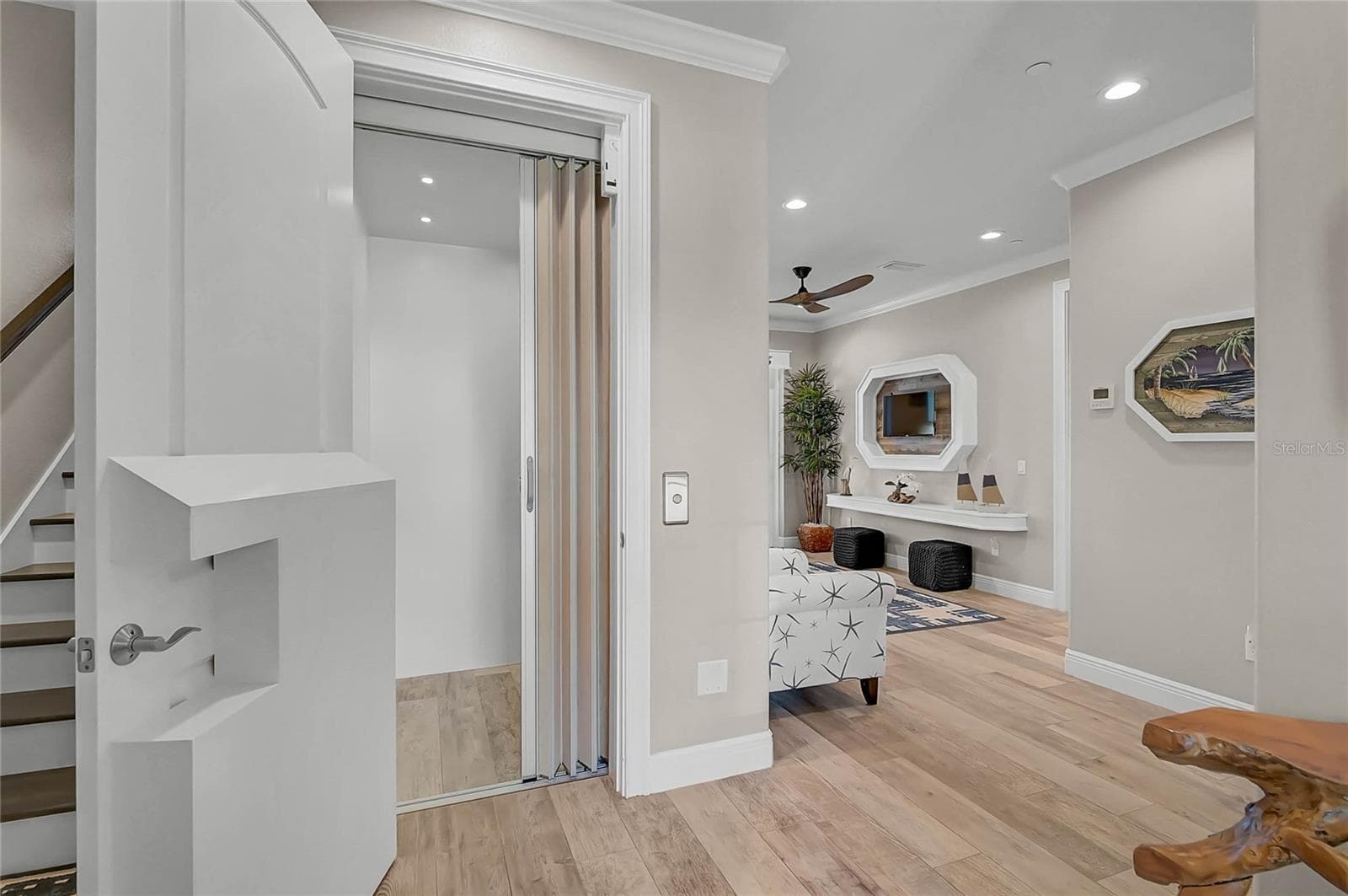 Townhouse at 205 E VENICE AVE, VENICE, photo 9 of 85