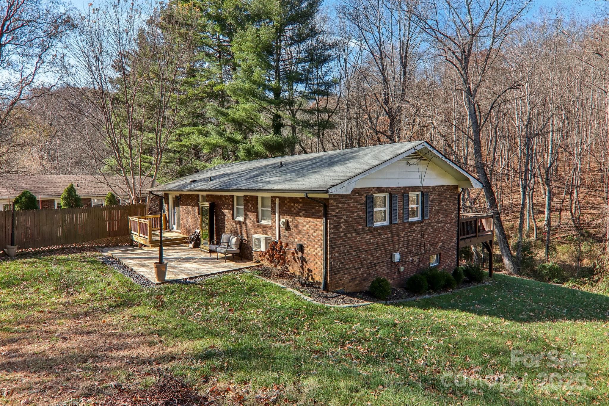 Single Family Residence at Waynesville, photo 33 of 44