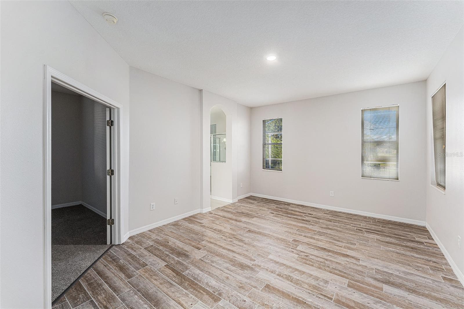 Single Family Residence at 3316 STONEBRIDGE TRL, VALRICO, photo 11 of 29