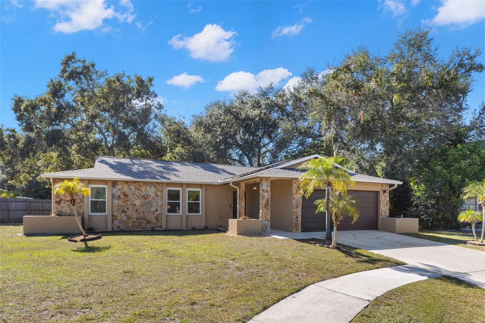 Single Family Residence at 112 MEADOWCROSS DR, SAFETY HARBOR, photo 2 of 39