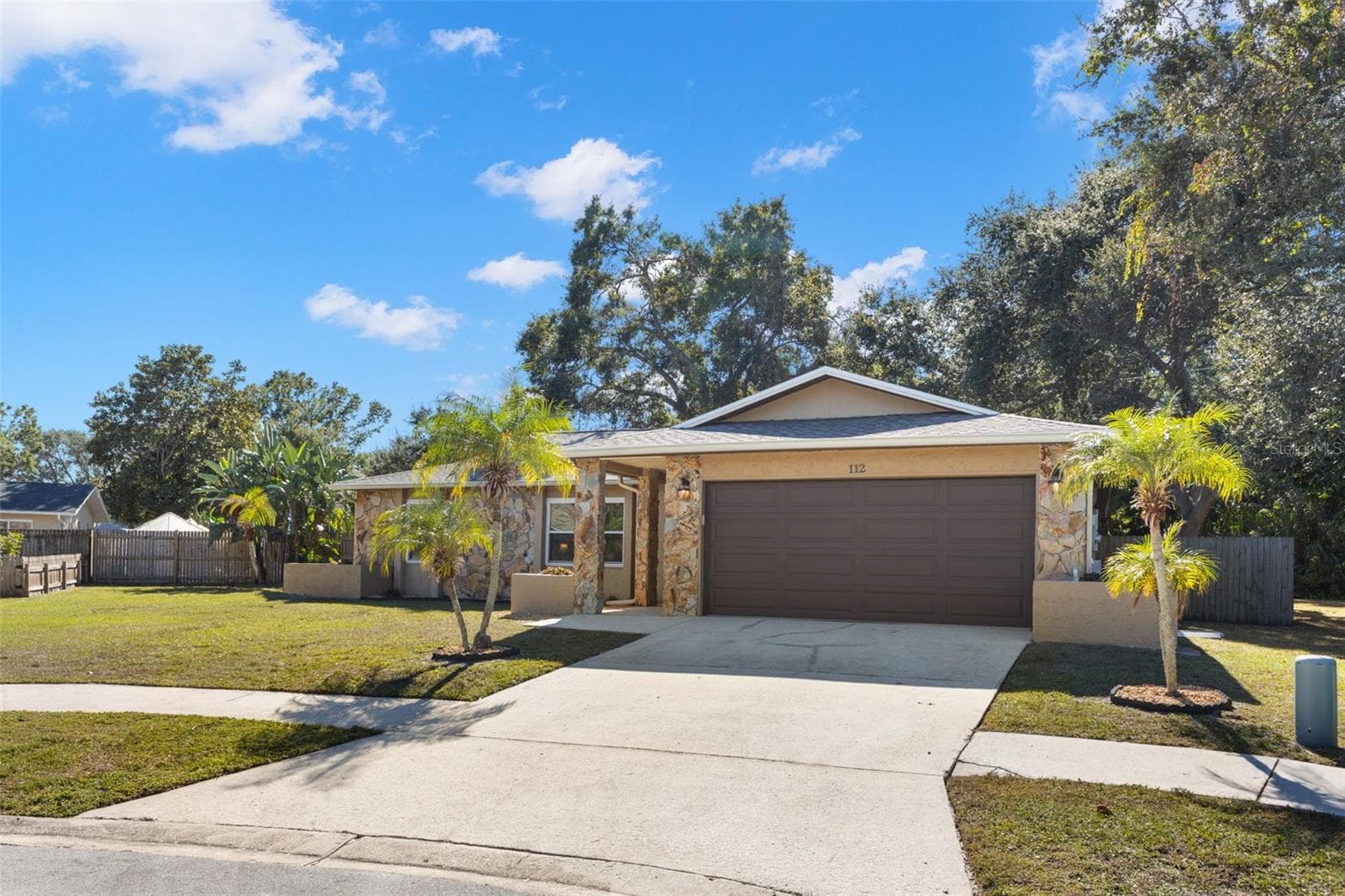 Single Family Residence at 112 MEADOWCROSS DR, SAFETY HARBOR, photo 3 of 39