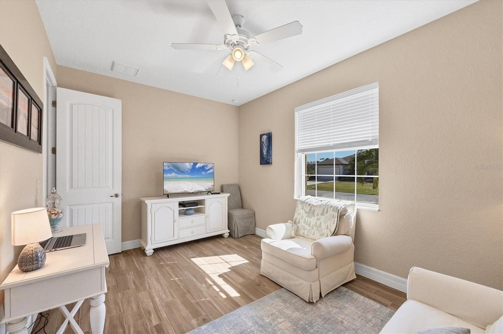 Single Family Residence at 112 BERYL DR, ROTONDA WEST, photo 34 of 47