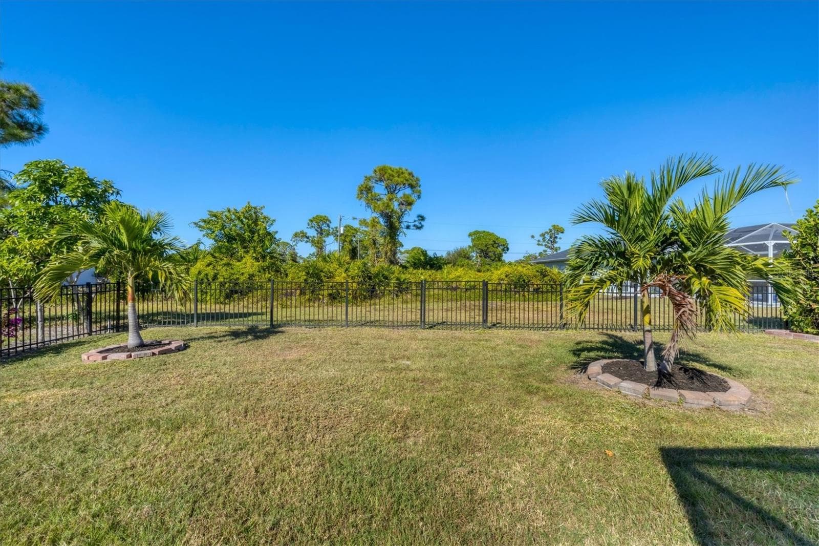 Single Family Residence at 112 BERYL DR, ROTONDA WEST, photo 41 of 47